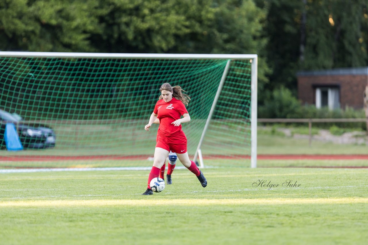 Bild 79 - Loewinnen Cup